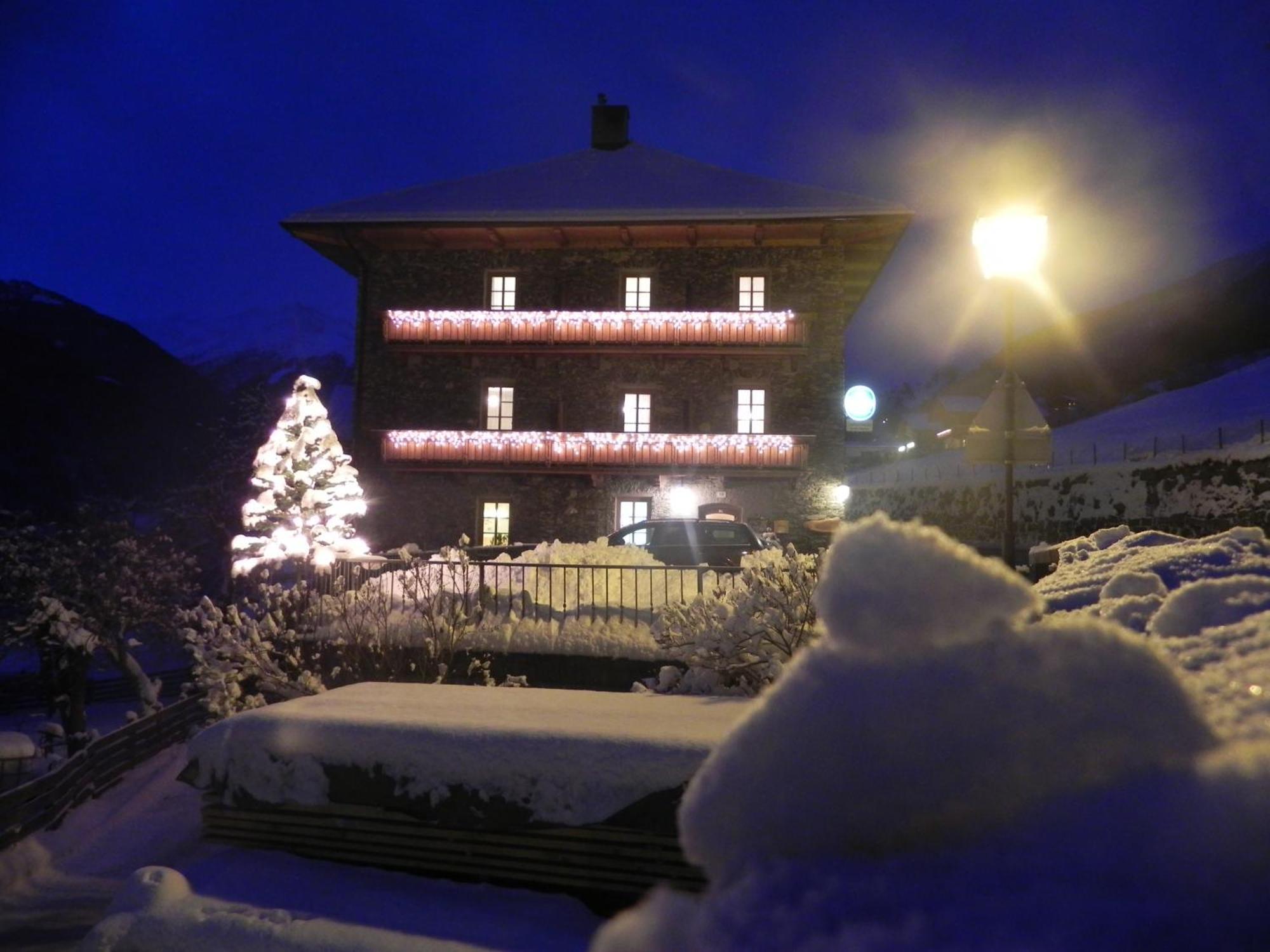 Gaestehaus Taner Virgen Exterior photo